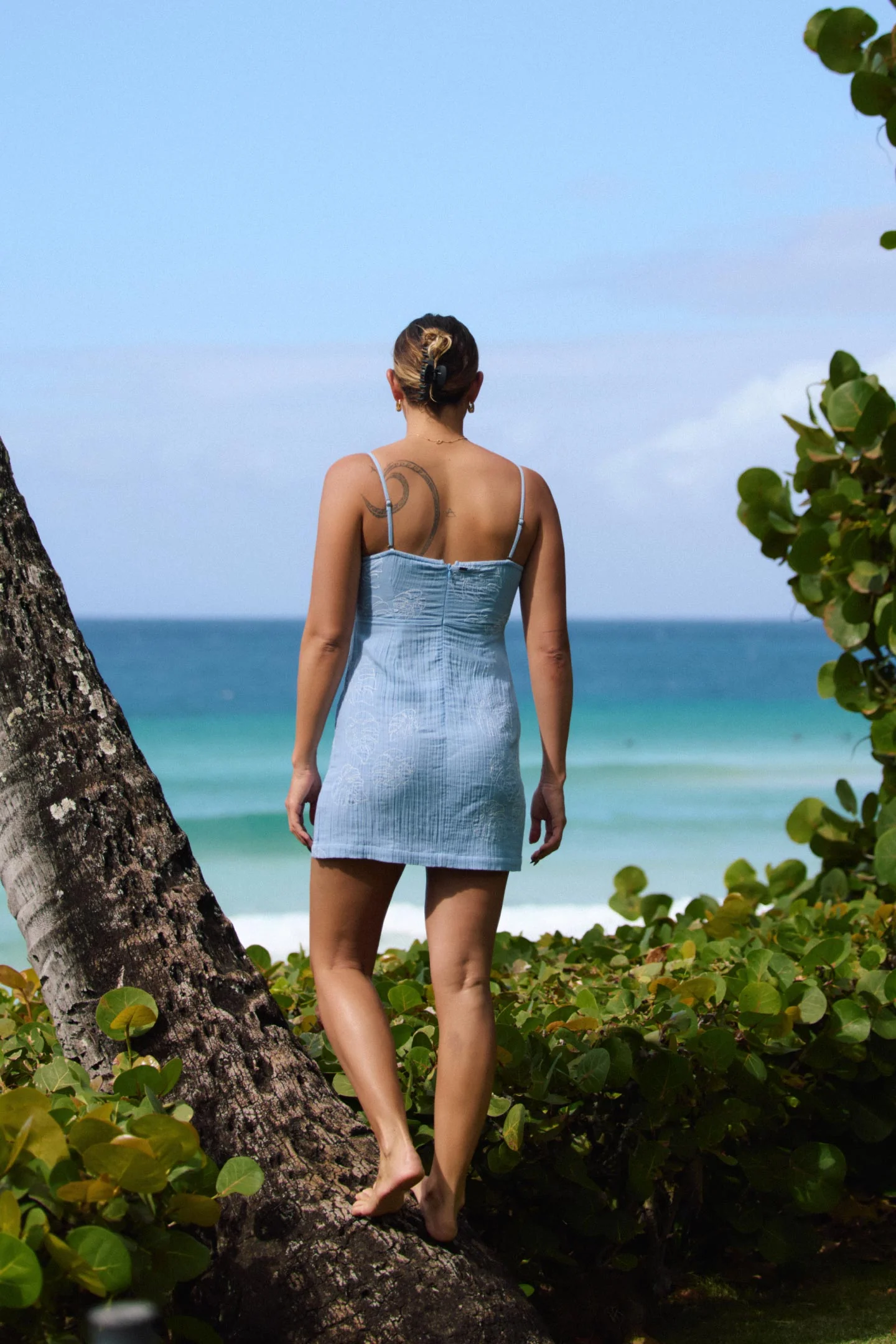 Cassie Monstera Short Dress - Image 11
