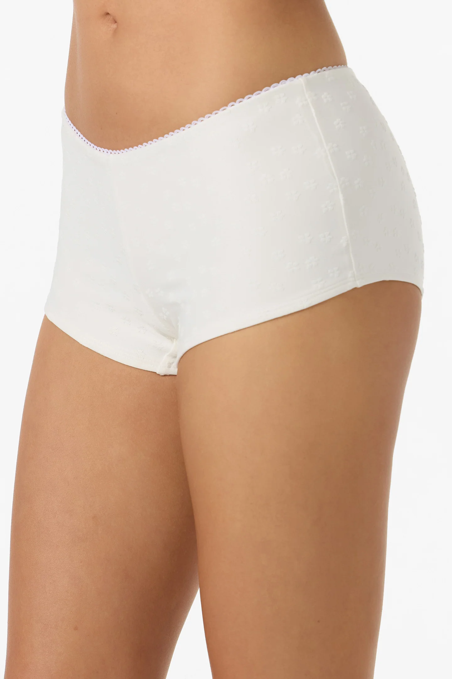 Darling Daisy Surfs Up Short - Image 9