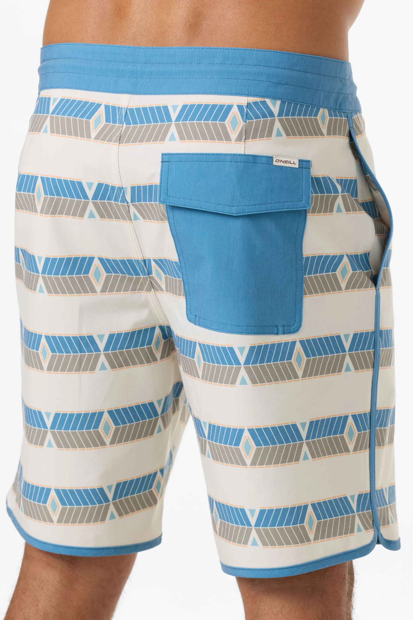 Diamante Cruzer Scallop 18" Boardshorts - Image 5