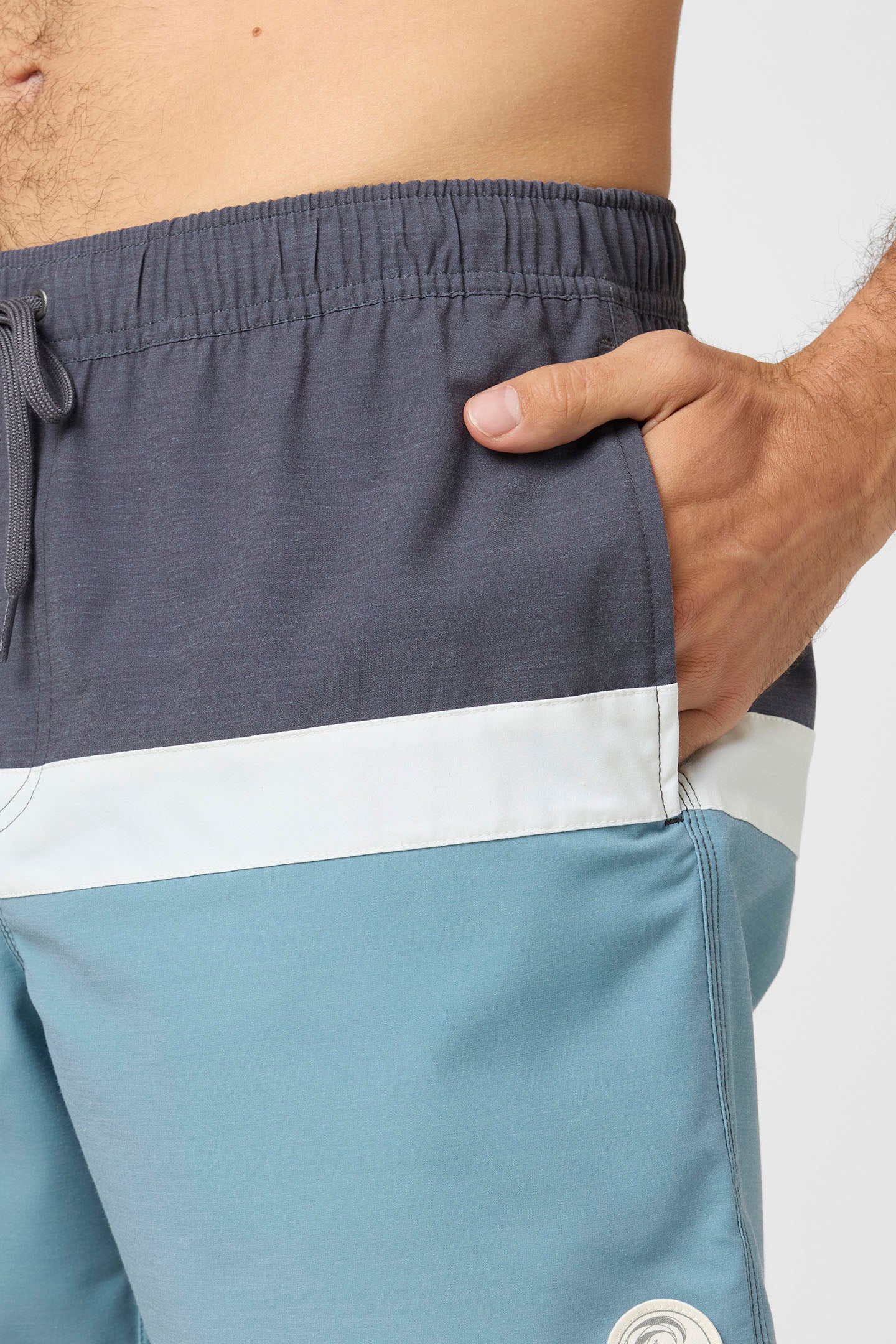 O'Riginals Horizon Volley 16" Swim Trunks - Image 6