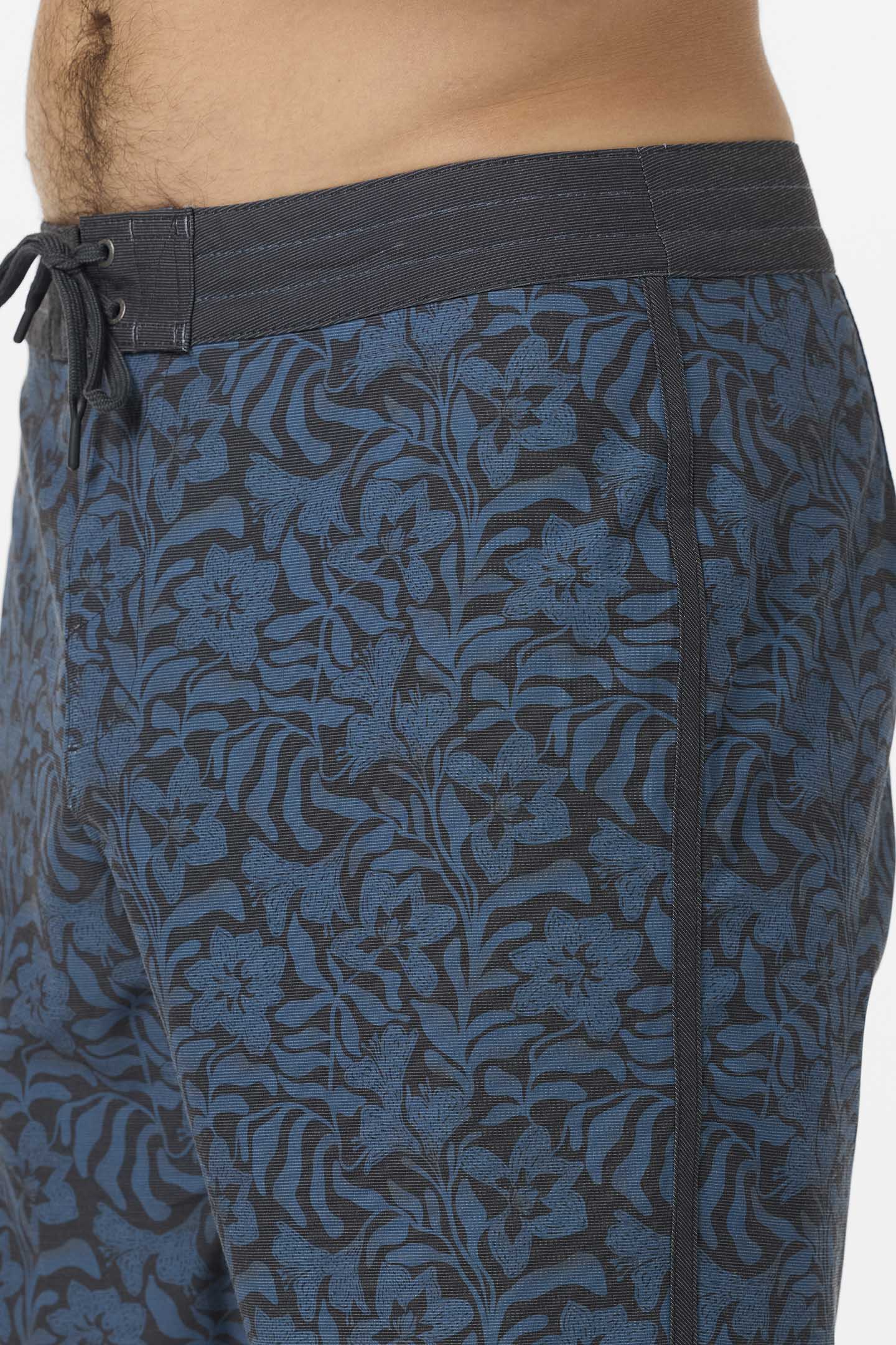 O'Riginals Print Scallop 18" Boardshorts - Image 6