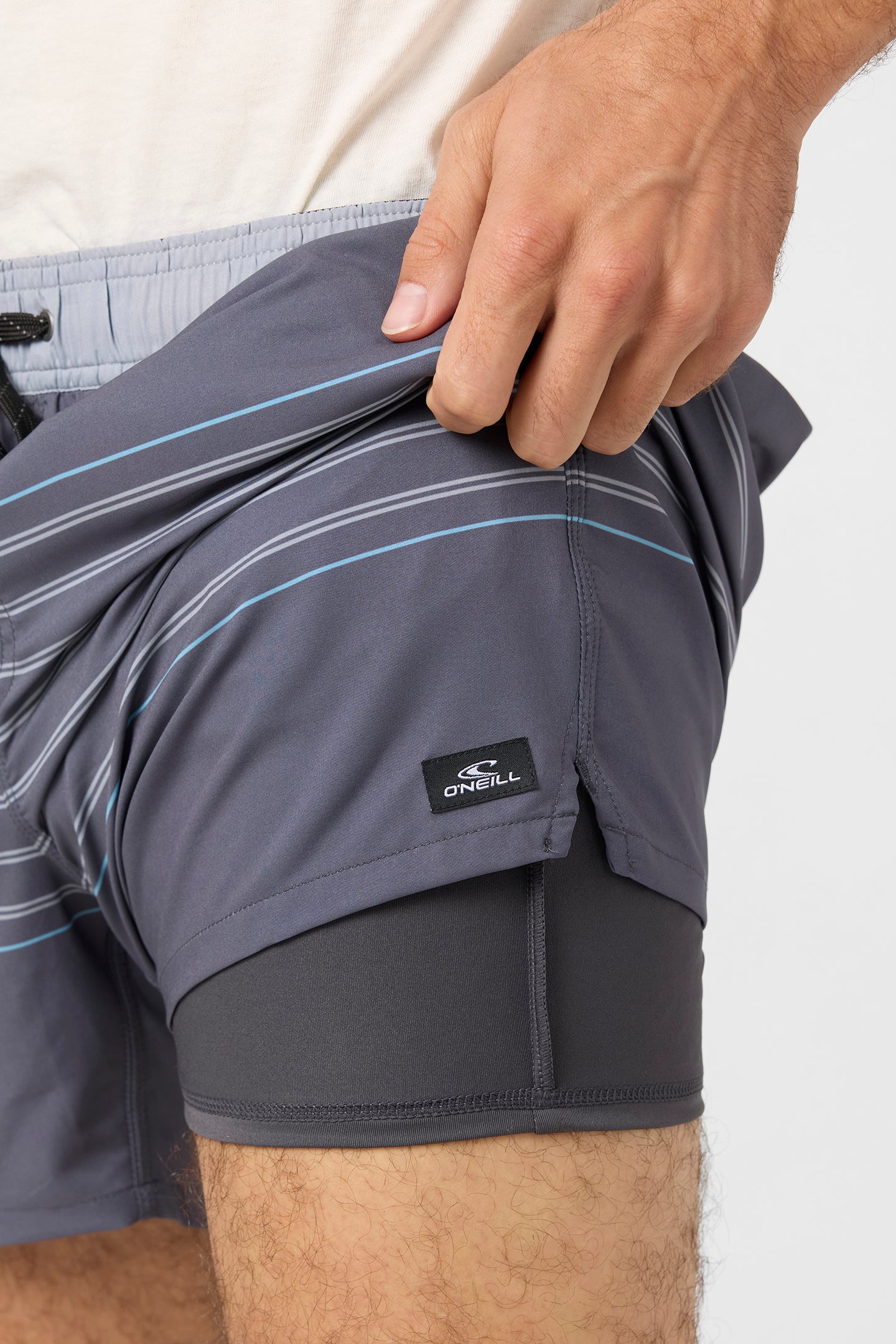 Perform Light Lined Elastic Waist 15" Hybrid Shorts - Image 5