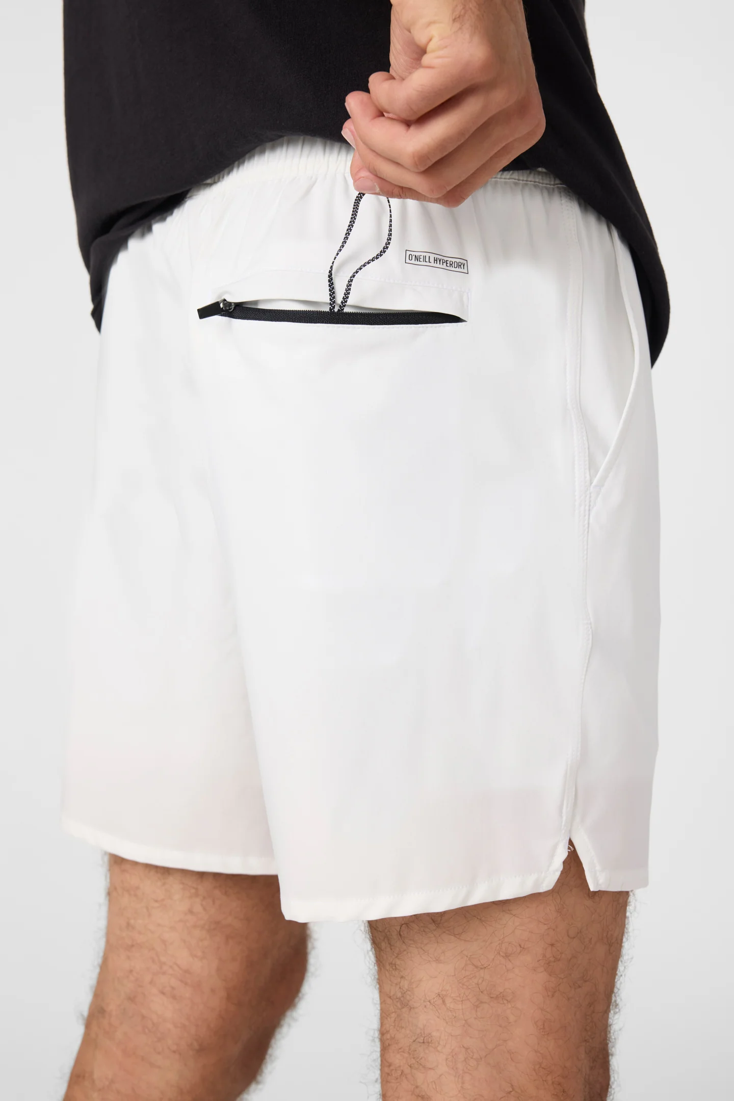 Perform Light Lined 17" Athletic Shorts - Image 7