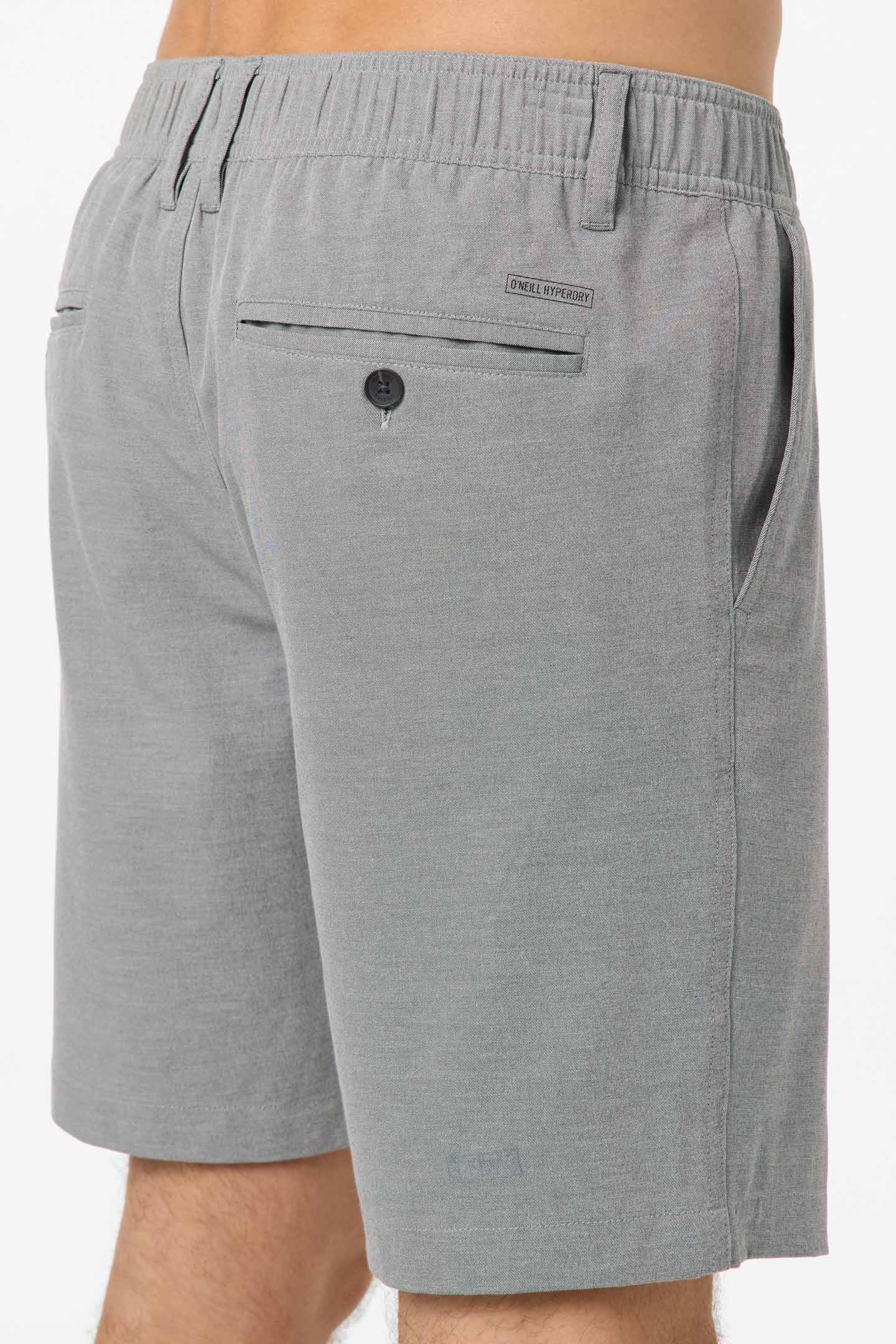 Reserve Light Check 19" Hybrid Shorts - Image 4