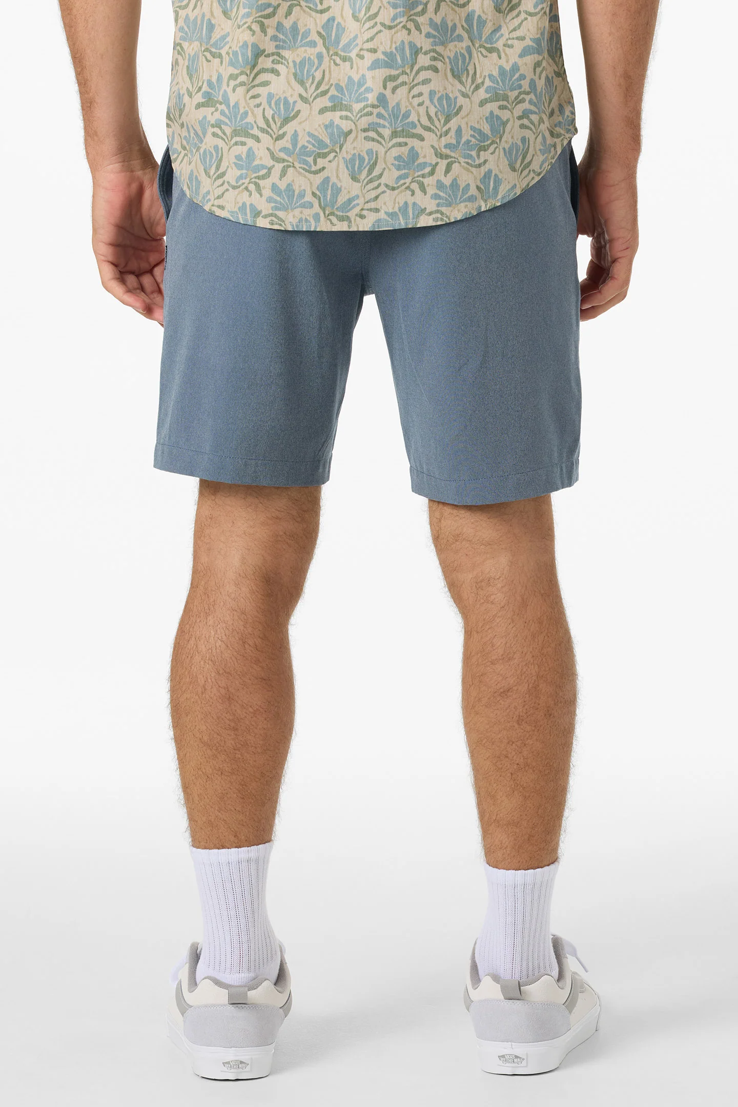 Reserve Light Check Elastic Waist 18" Hybrid Shorts - Image 5
