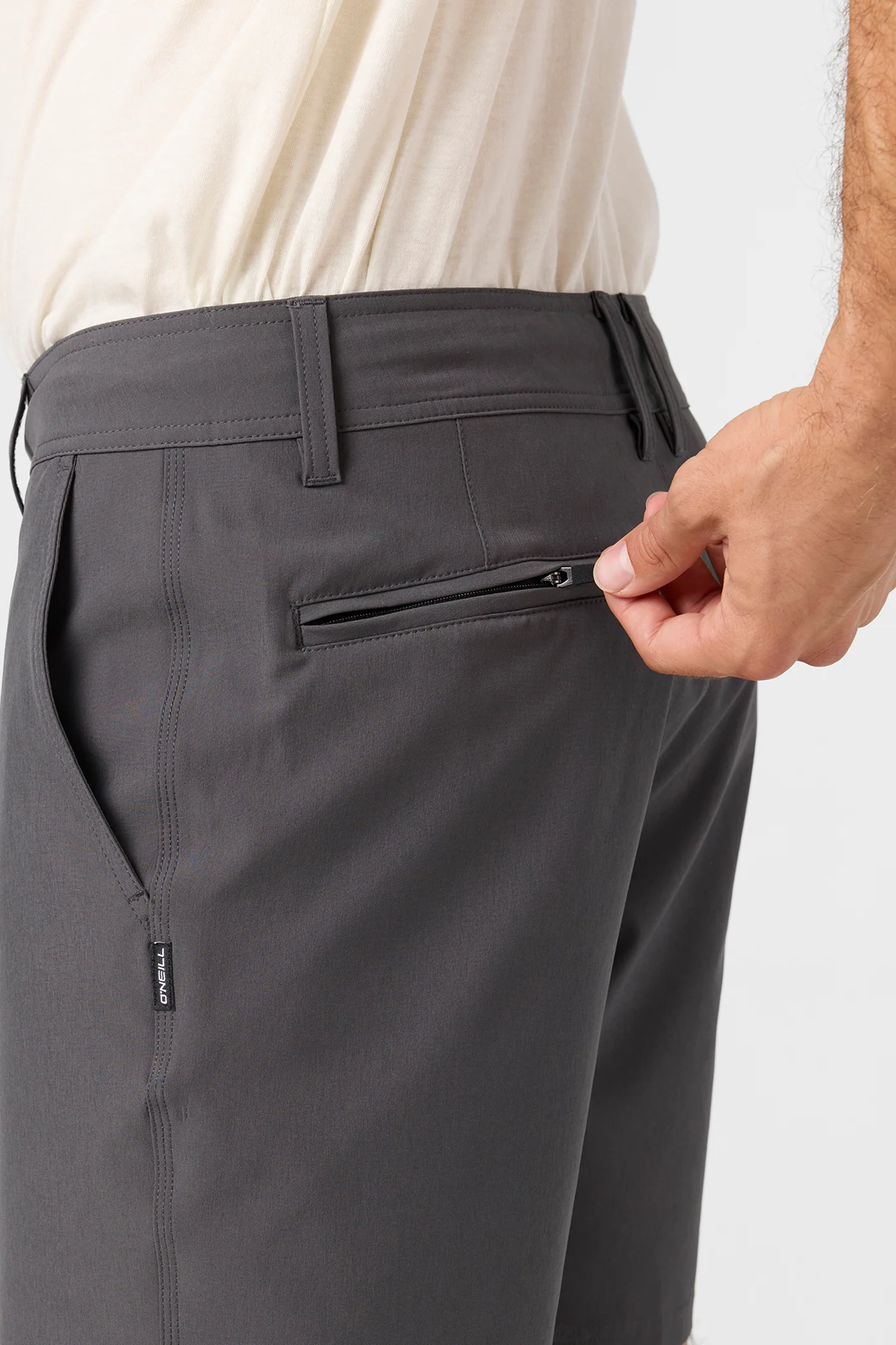 Reserve Solid 17" Hybrid Shorts - Image 5